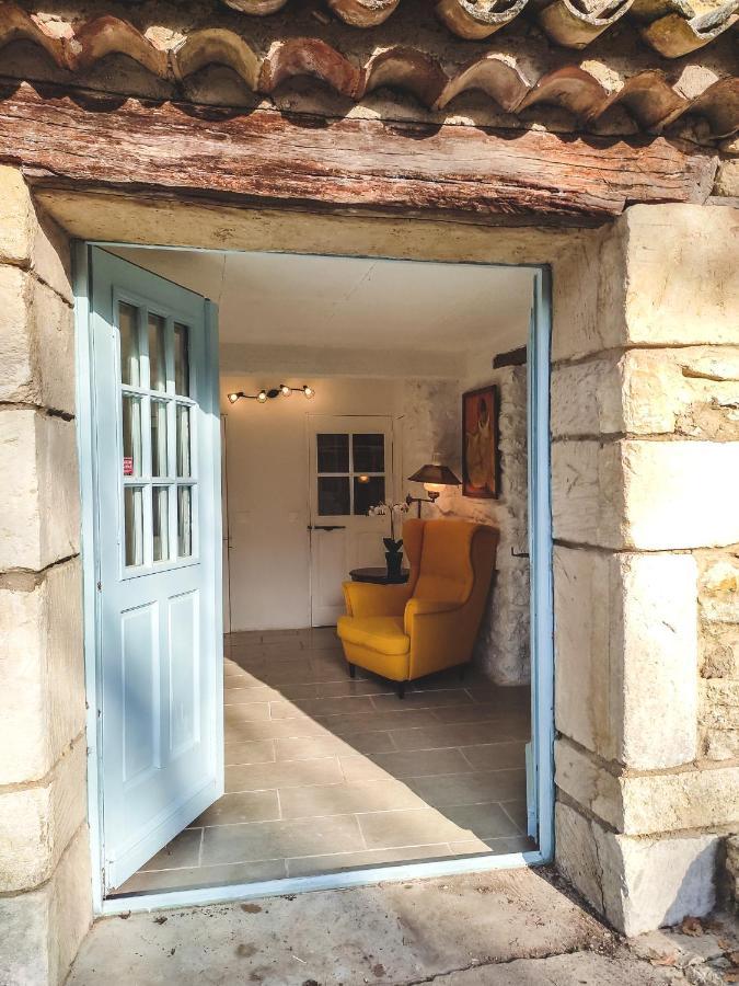 Domaine De La Santonne Bed & Breakfast Apt