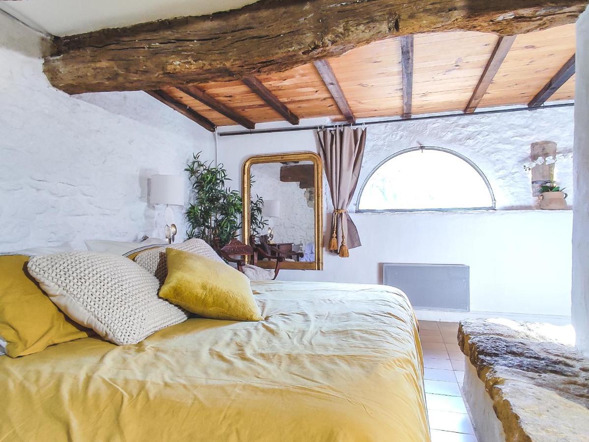 Domaine De La Santonne Bed & Breakfast 2*